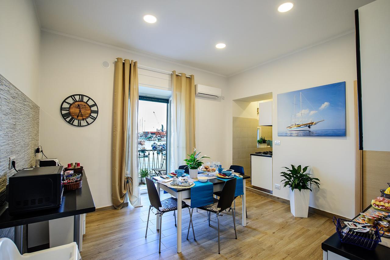 Margherita'S Apartment Salerno Ngoại thất bức ảnh