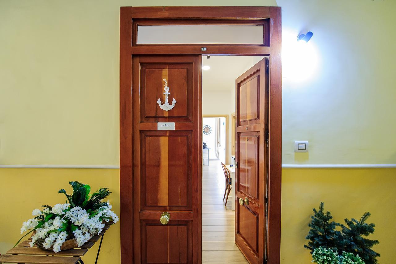 Margherita'S Apartment Salerno Ngoại thất bức ảnh